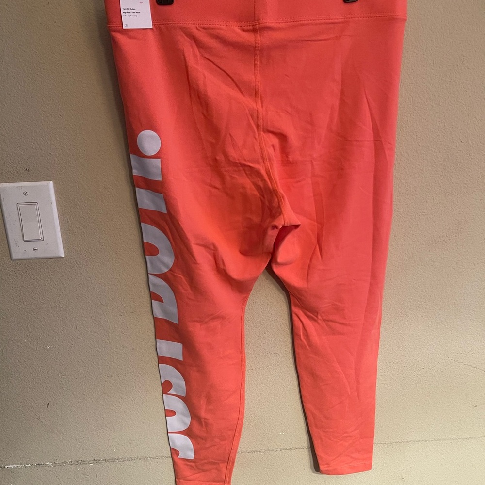 Nike Women's Bright Coral Leggings